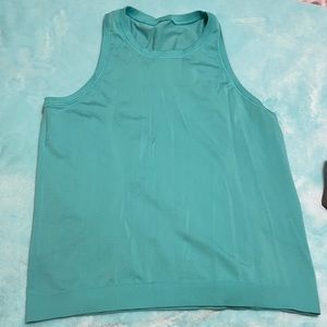 Lululemon swiftly muscle tank